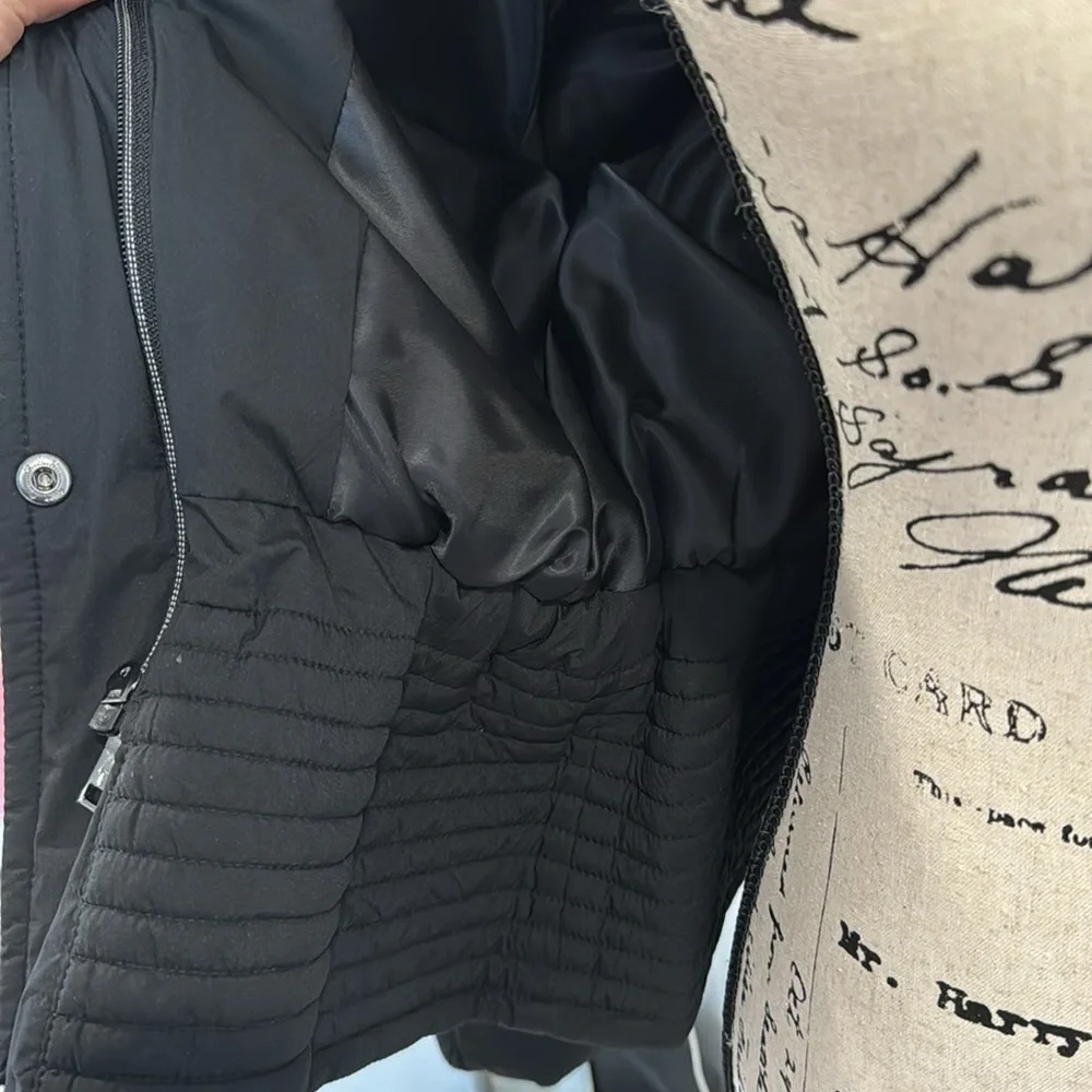 Jacket - Picture 4 of 6